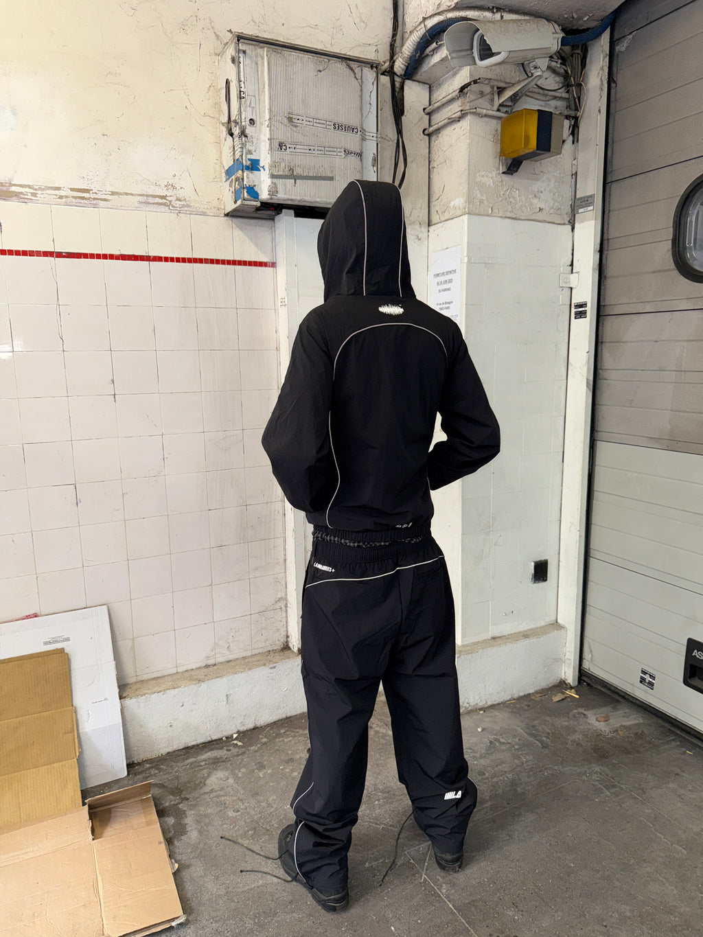 TRACK PANT (BLACK/WHITE)