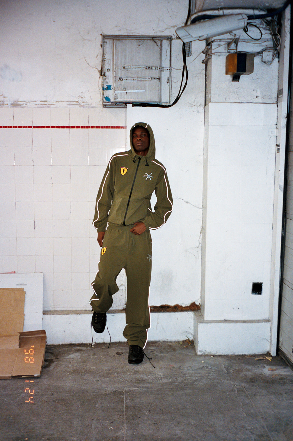 TRACK PANT (KAKI/YELLOW)