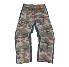 Load image into Gallery viewer, BAGGY HYBRID DENIM (BLUE / GREEN)
