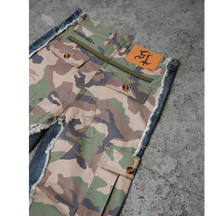 Load image into Gallery viewer, BAGGY HYBRID DENIM (BLUE / GREEN)
