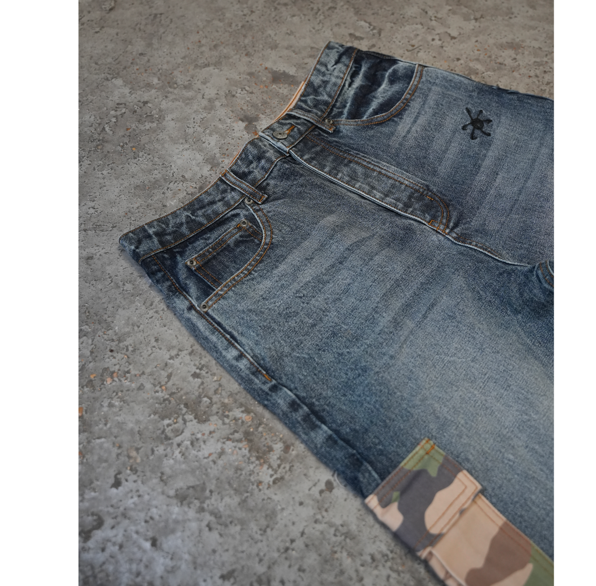 BAGGY HYBRID DENIM (BLUE / GREEN)