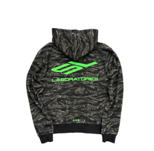 Charger l&#39;image dans la galerie, WAFFLE HOODIE (CAMO/NEON GREEN)
